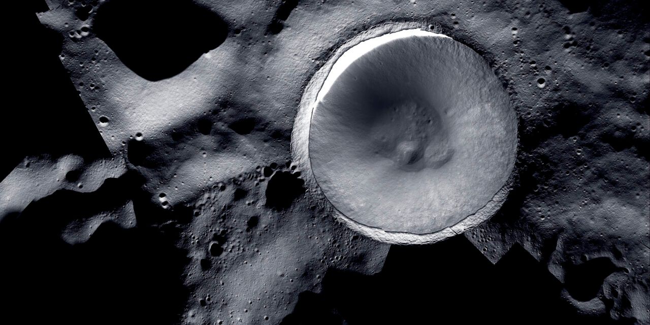 La NASA ha revelado una foto de un cráter lunar que no ha visto la luz en miles de millones de años