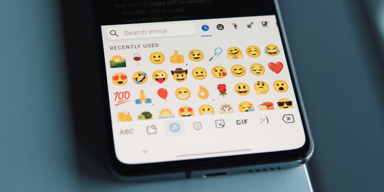 El vídeo muestra cómo ha cambiado la popularidad de los distintos emoji en los últimos 10 años