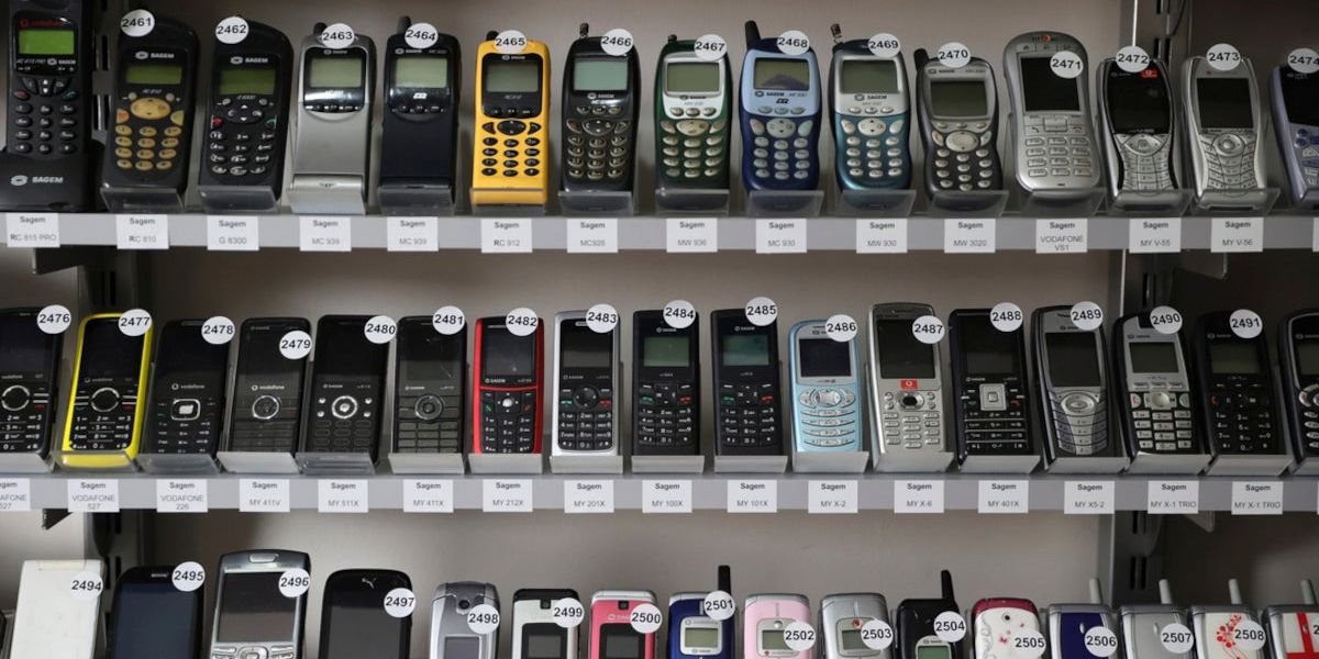 La mayor colección de teléfonos móviles entra en el Libro Guinness de los Récords