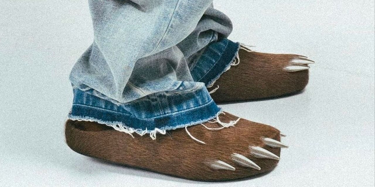 Diseñadores estadounidenses mostraron zapatos en forma de pata de oso con garras