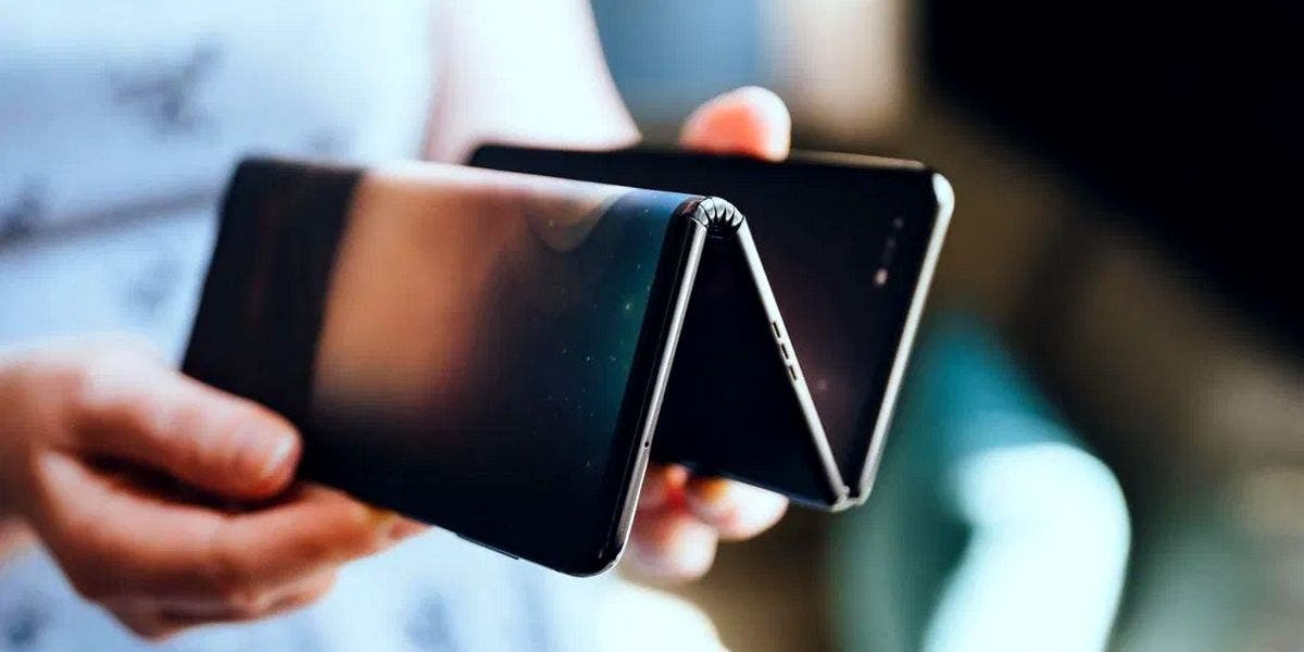 Insider: Samsung trabaja en un smartphone gigantesco y podría lanzarlo en 2024