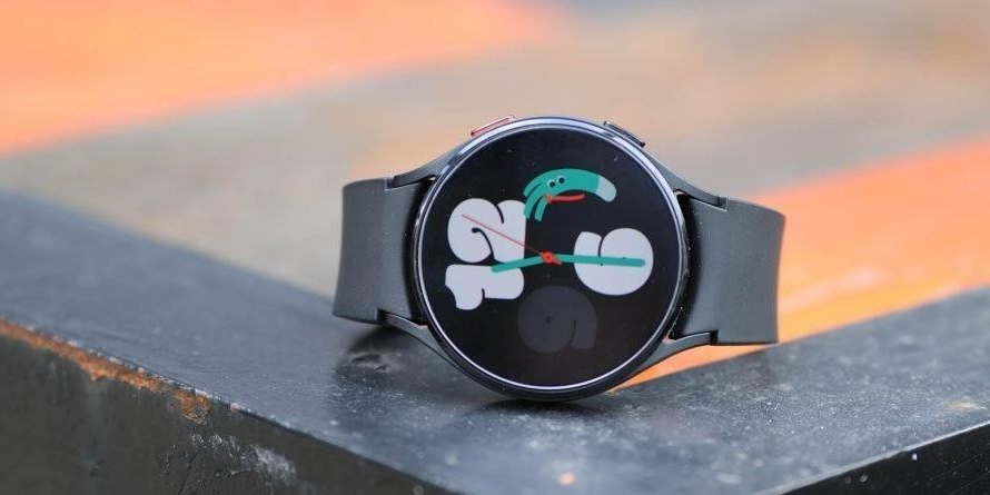 El reloj inteligente de bajo coste de Samsung, el Galaxy Watch FE, saldrá a la venta este año