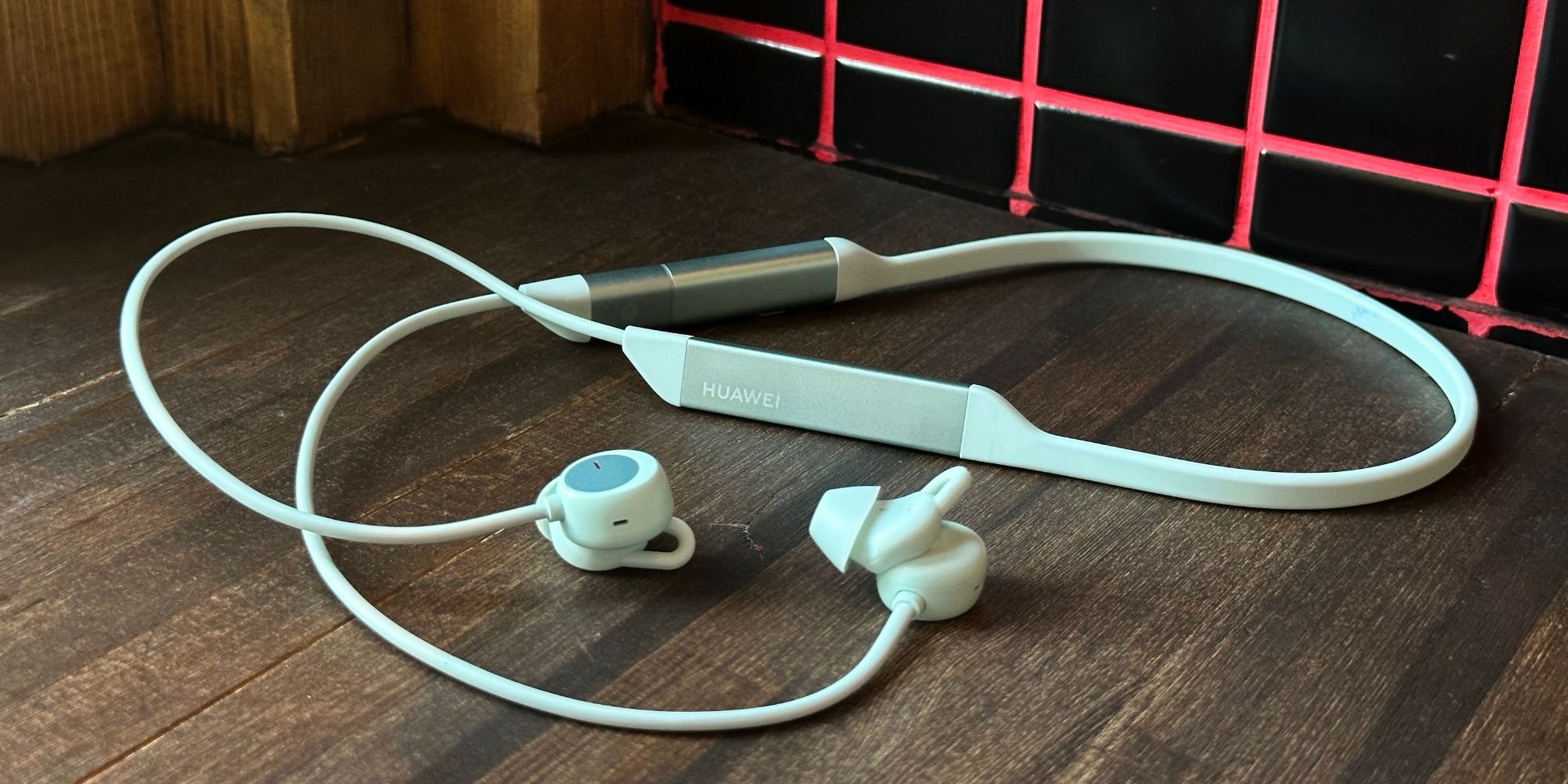 Análisis de Huawei FreeLace Pro 2: auriculares económicos con gran sonido y modulación de ruido