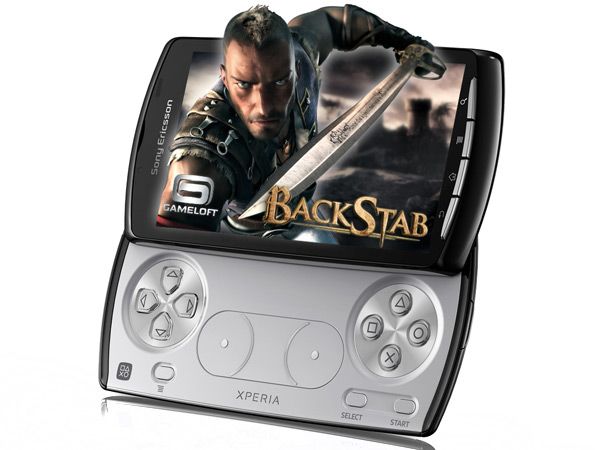 Tecnología: El Xperia Play de Sony Ericsson presentó su nuevo  BackStab!