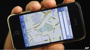 Teléfonos inteligentes: ¿por qué quieren saber tu ubicación?