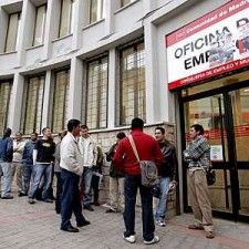 El 46% de los desempleados españoles son de larga duración