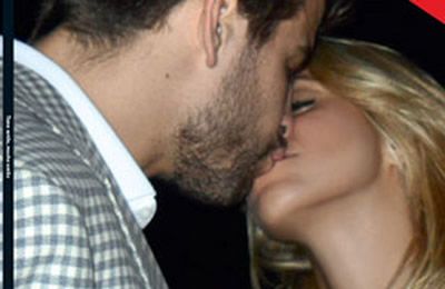 Shakira y Piqué, el beso más buscado