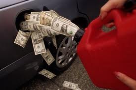 Precio combustibles bajarán de precio