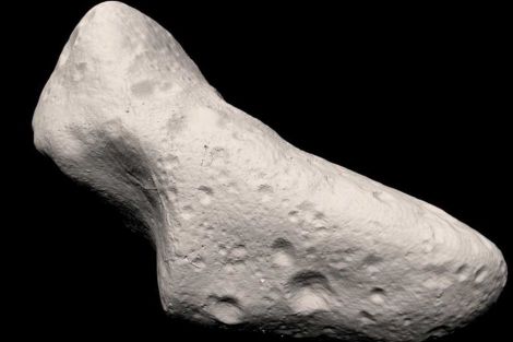 El asteroide Eros se acerca mas a la Tierra