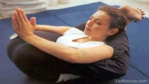 Thalía y su foto yoga